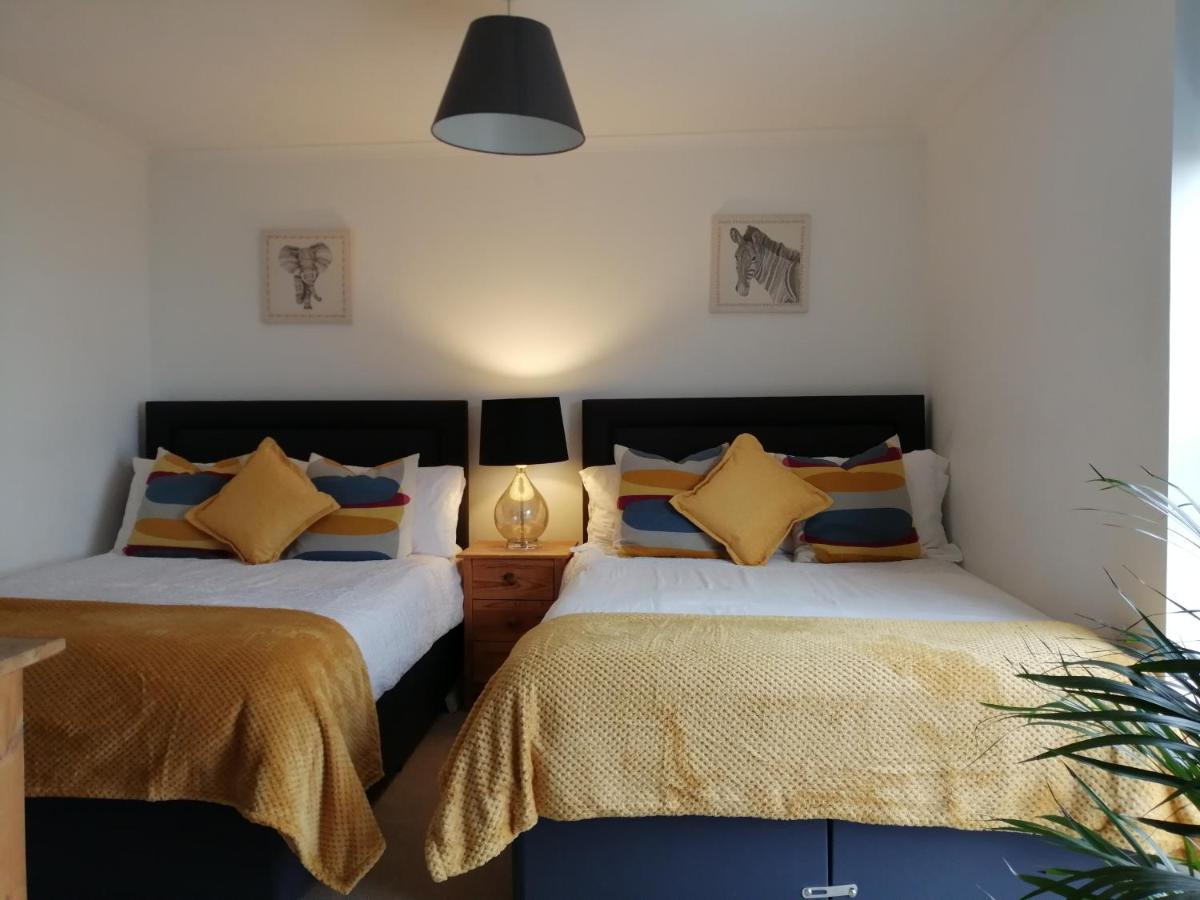 باري Spacious Townhouse With Sea Views Near Cardiff المظهر الخارجي الصورة