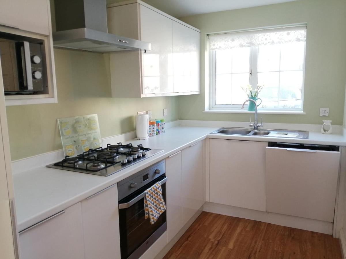 باري Spacious Townhouse With Sea Views Near Cardiff المظهر الخارجي الصورة
