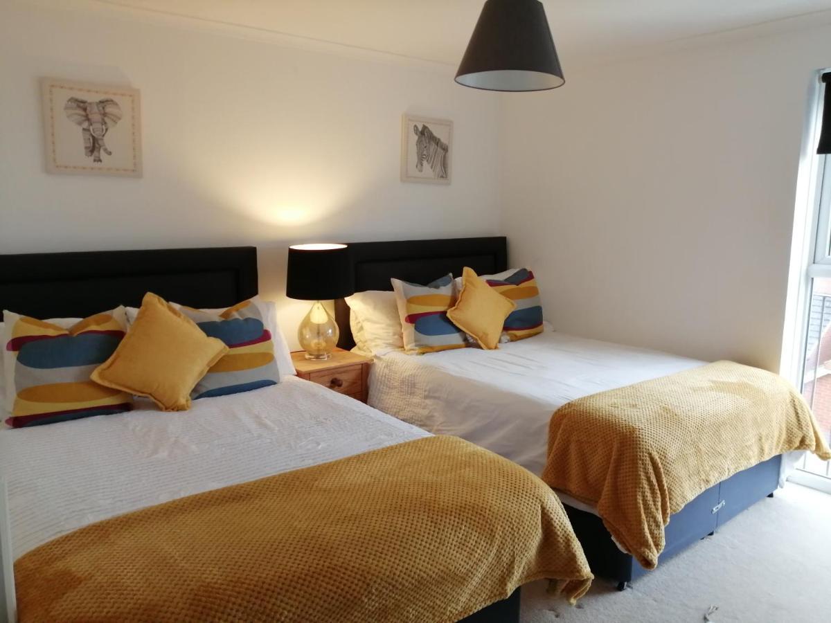 باري Spacious Townhouse With Sea Views Near Cardiff المظهر الخارجي الصورة