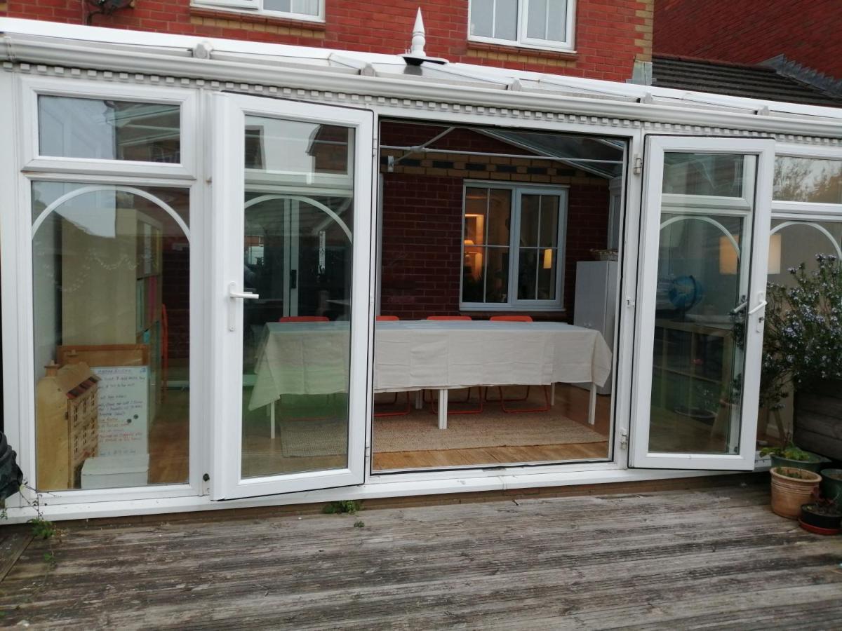 باري Spacious Townhouse With Sea Views Near Cardiff المظهر الخارجي الصورة